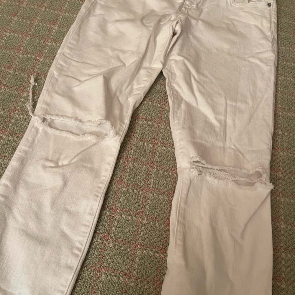 White Ripped Jeans- Joes - Picture 6 of 6